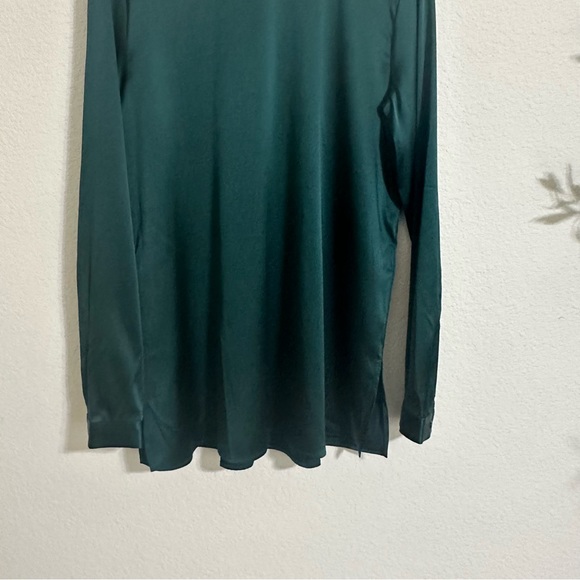 NWT EILEEN FISHER Stretch Silk Charmeuse Round Neck Top - Picture 10 of 10